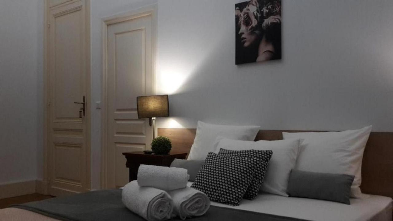 Chateau Marith - Etablissement Climatise Avec Piscine Hotel Clairac  Eksteriør billede