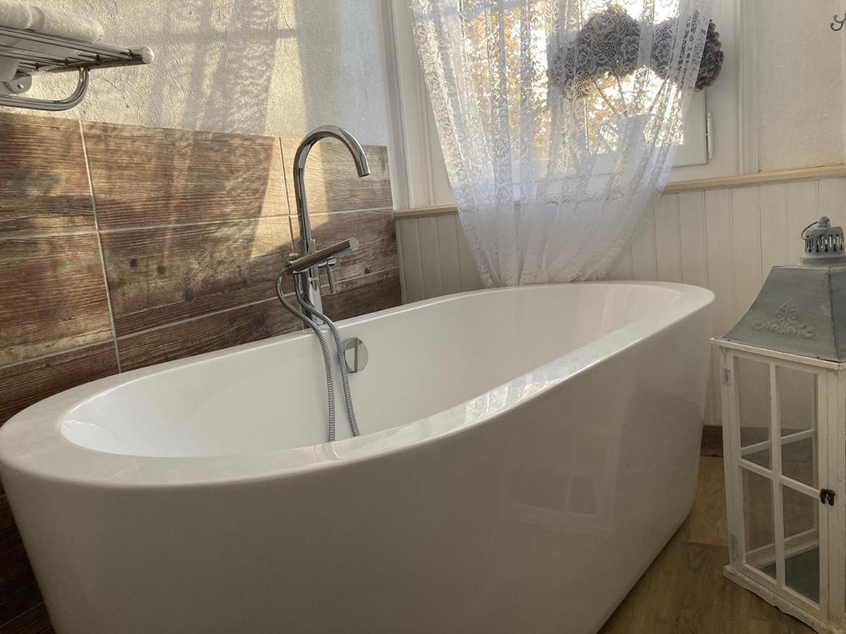 Chateau Marith - Etablissement Climatise Avec Piscine Hotel Clairac  Eksteriør billede